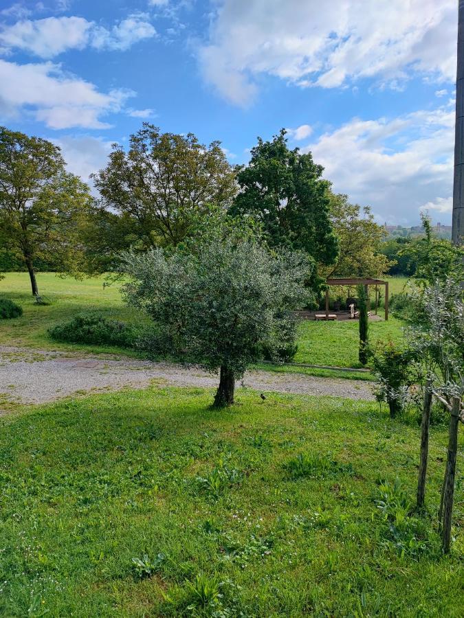 סטרדה Villa Giulia Fashion B&B מראה חיצוני תמונה